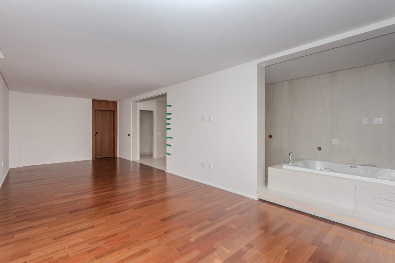 Casa de Condomínio à venda no Barra: 