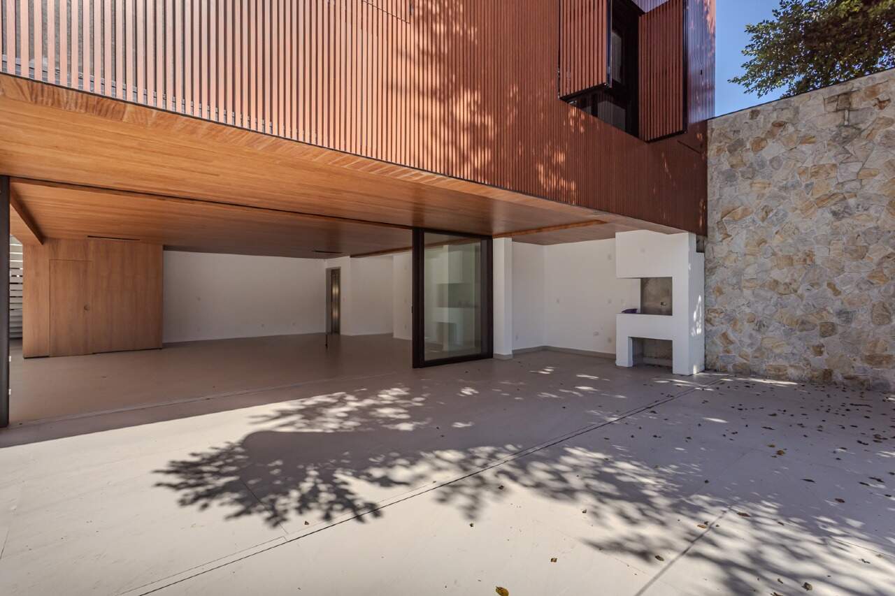 Casa de Condomínio à venda no Barra: 