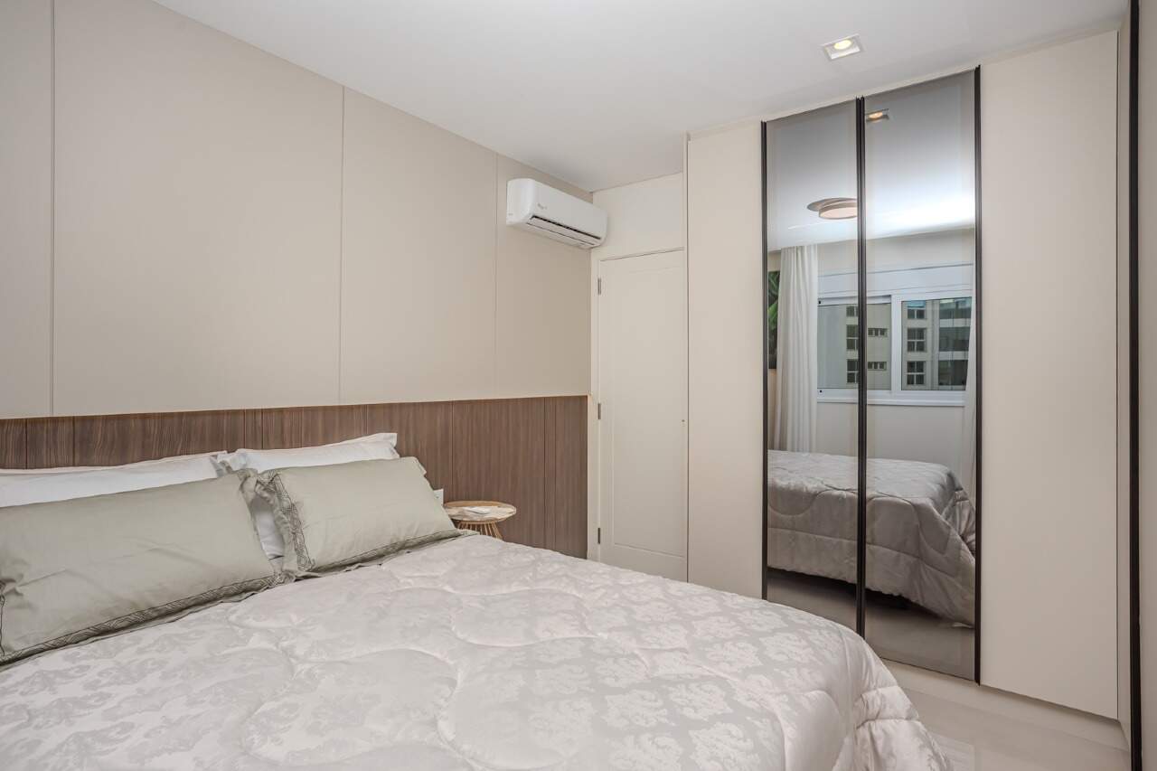 Apartamento à venda no Pioneiros: 