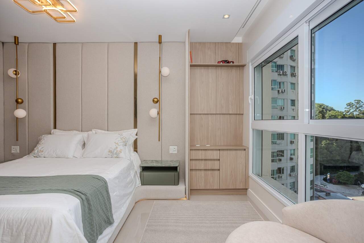 Apartamento à venda no Pioneiros: 