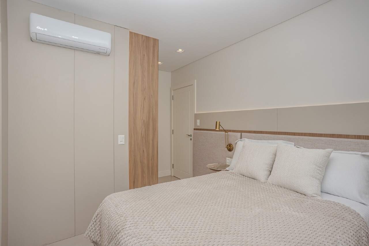 Apartamento à venda no Pioneiros: 