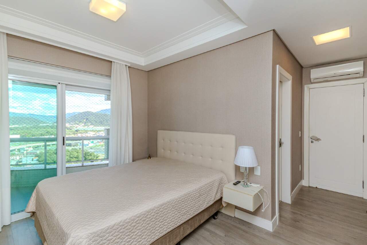 Apartamento à venda no Barra Sul: 