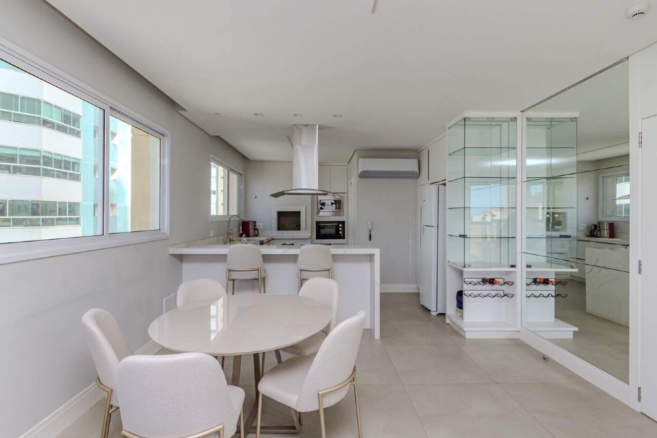 Apartamento à venda no Centro: