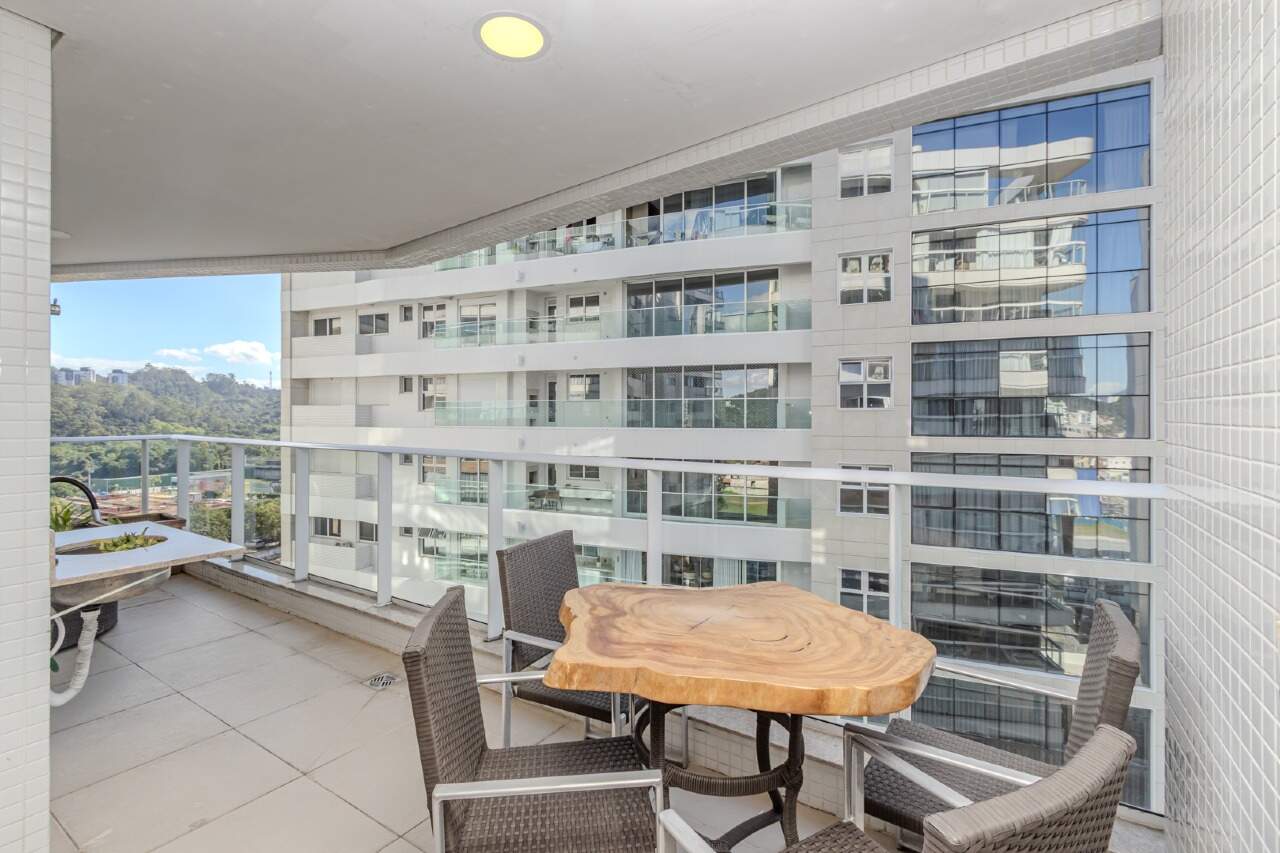Apartamento à venda no Praia Brava: 