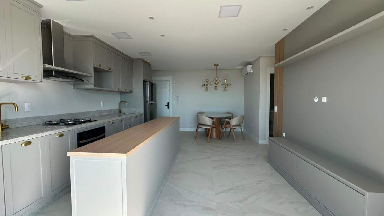 Apartamento para aluguel no Praia Brava: 