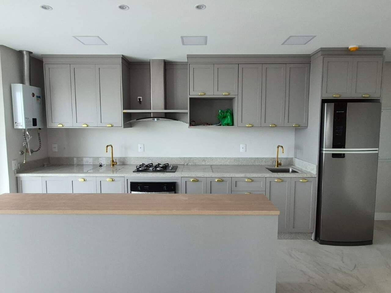 Apartamento para aluguel no Praia Brava: