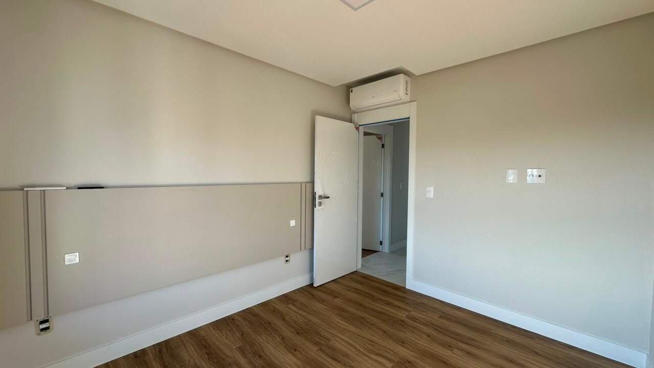 Apartamento para aluguel no Praia Brava: 