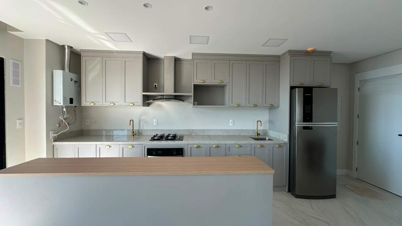 Apartamento para aluguel no Praia Brava: 