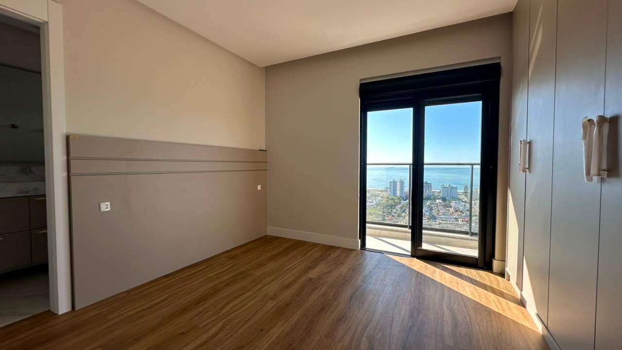Apartamento para aluguel no Praia Brava: 