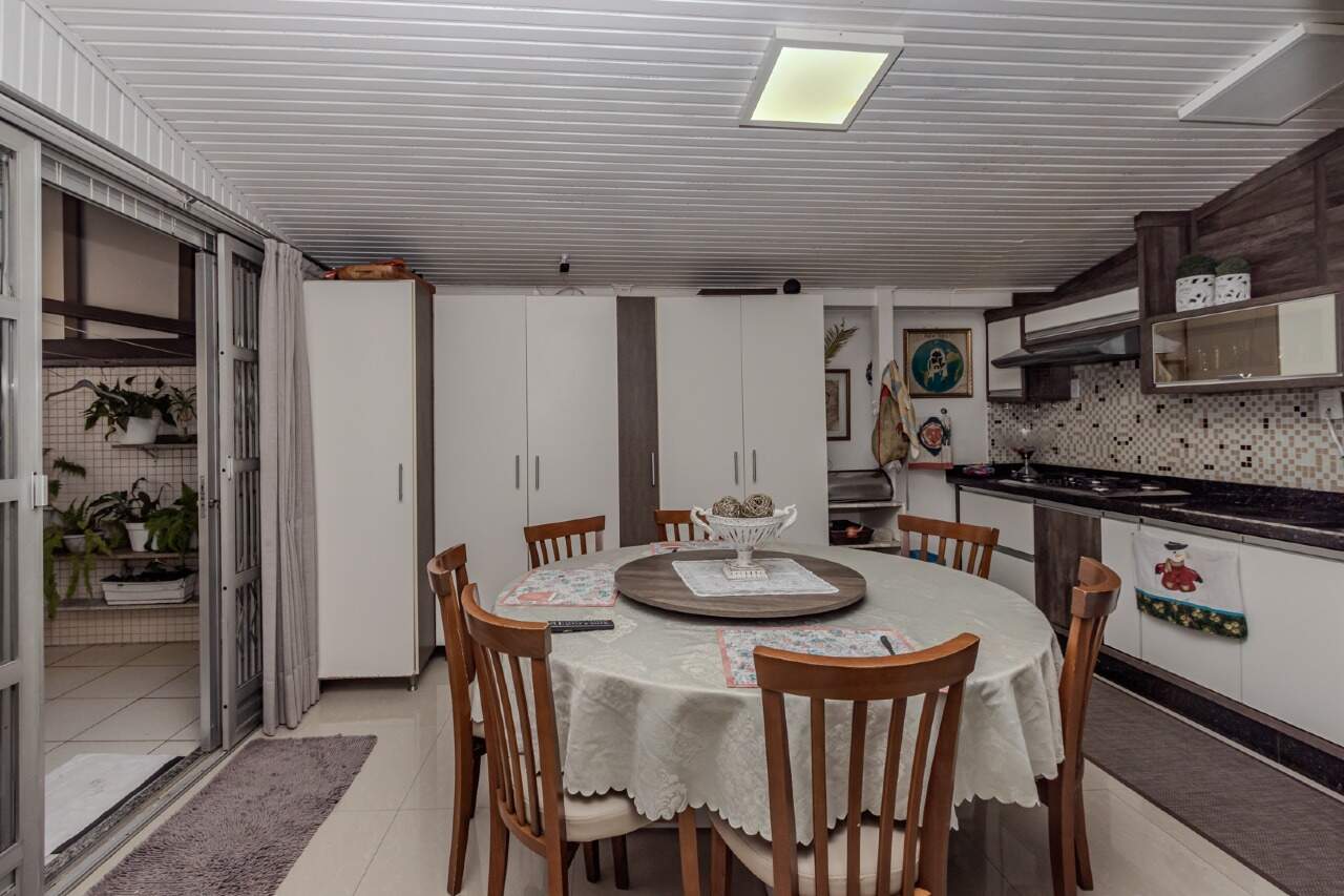 Apartamento diferenciado à venda no Centro: 
