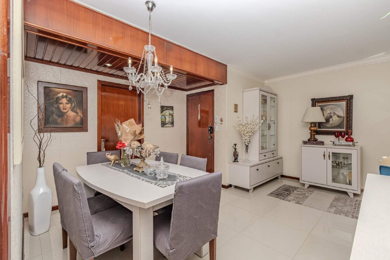 Apartamento diferenciado à venda no Centro: 
