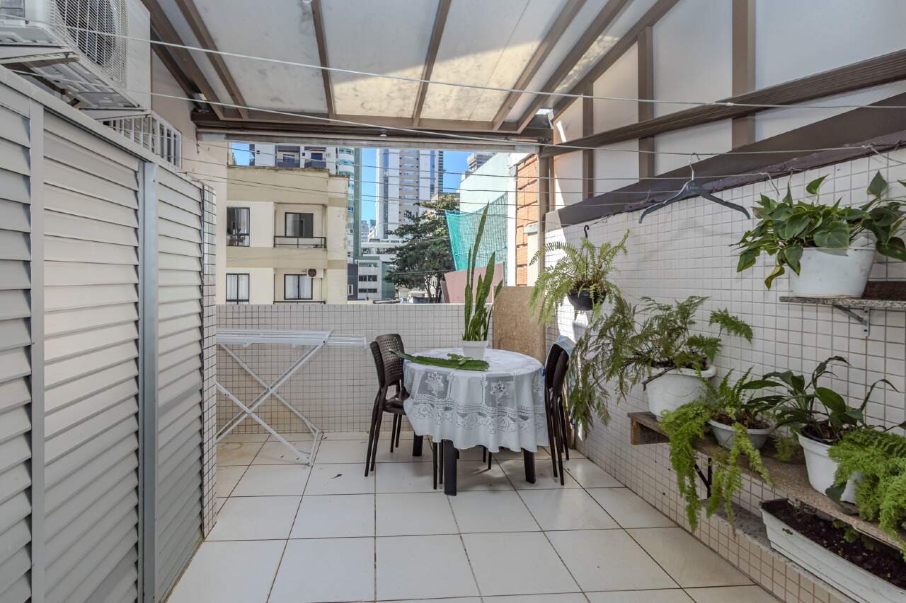 Apartamento diferenciado à venda no Centro: 