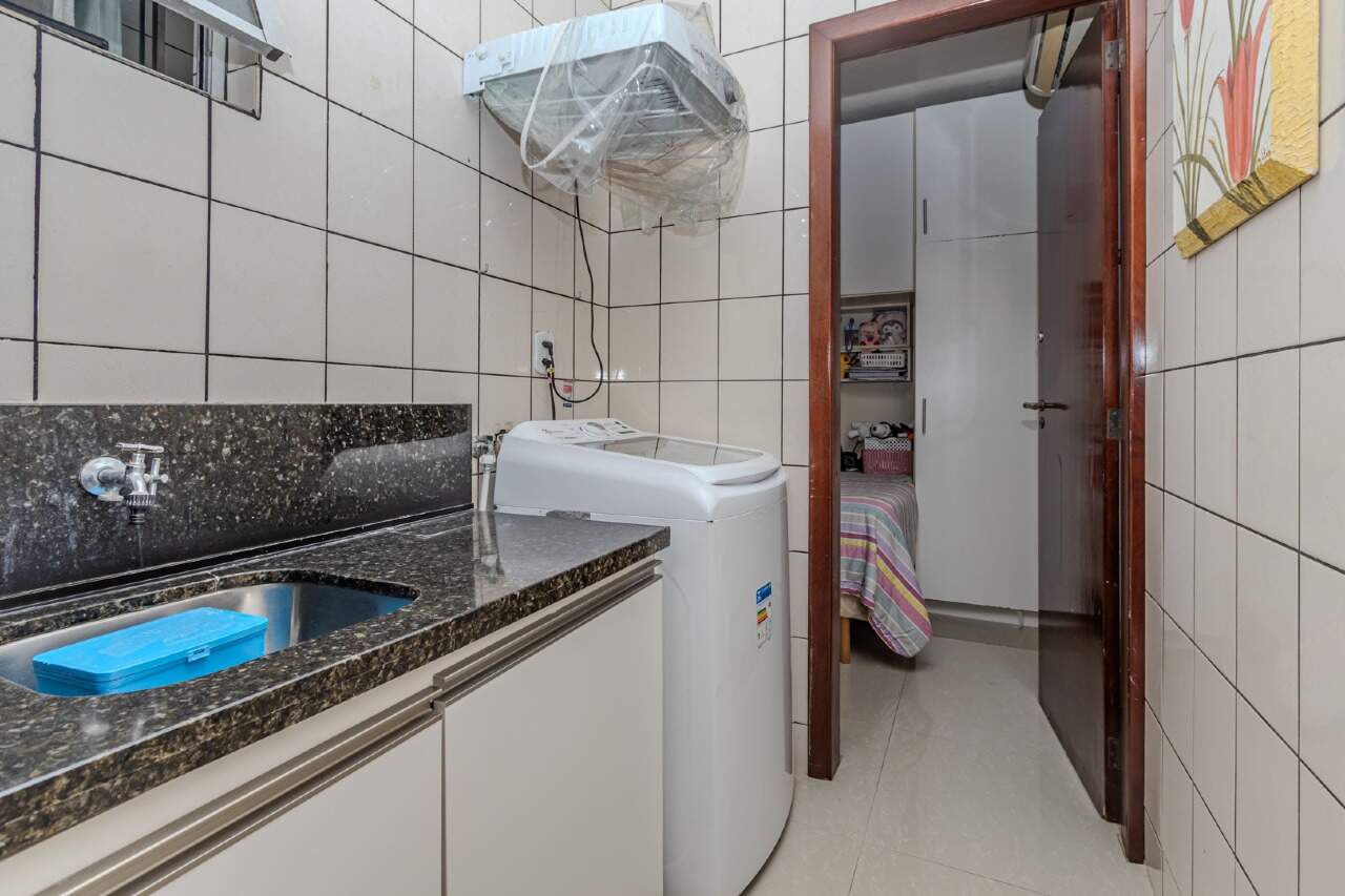 Apartamento diferenciado à venda no Centro: 