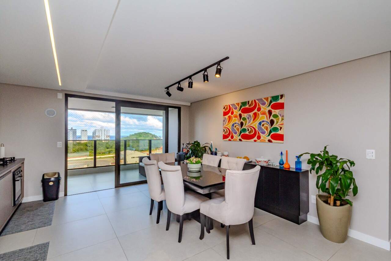 Apartamento para aluguel no Praia Brava de Itajaí: 