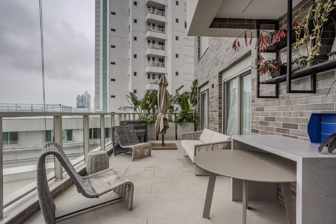 Apartamento para aluguel no Centro: 