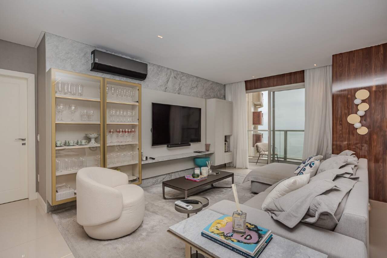 Apartamento para aluguel no Centro: 