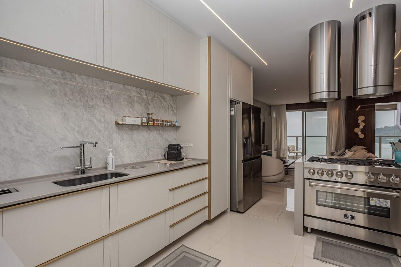 Apartamento para aluguel no Centro: 