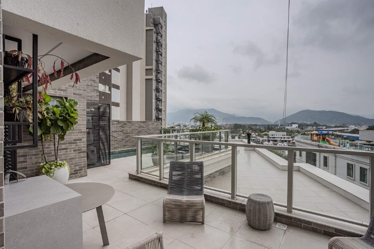 Apartamento para aluguel no Centro: 