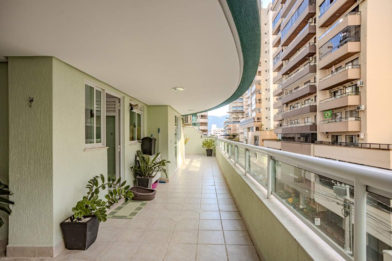 Apartamento diferenciado à venda no Centro: