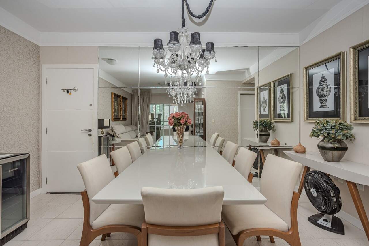 Apartamento à venda no Centro: