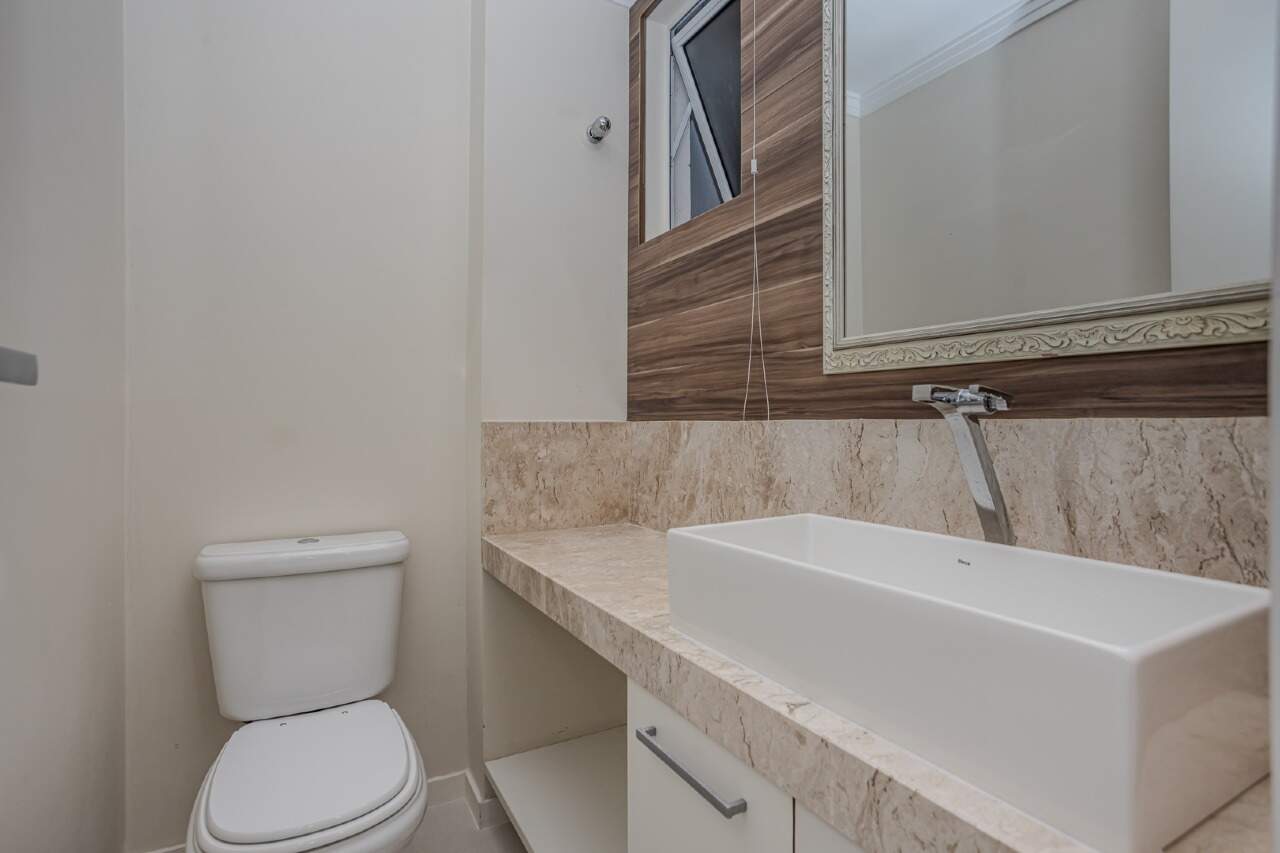 Apartamento à venda no Pioneiros: