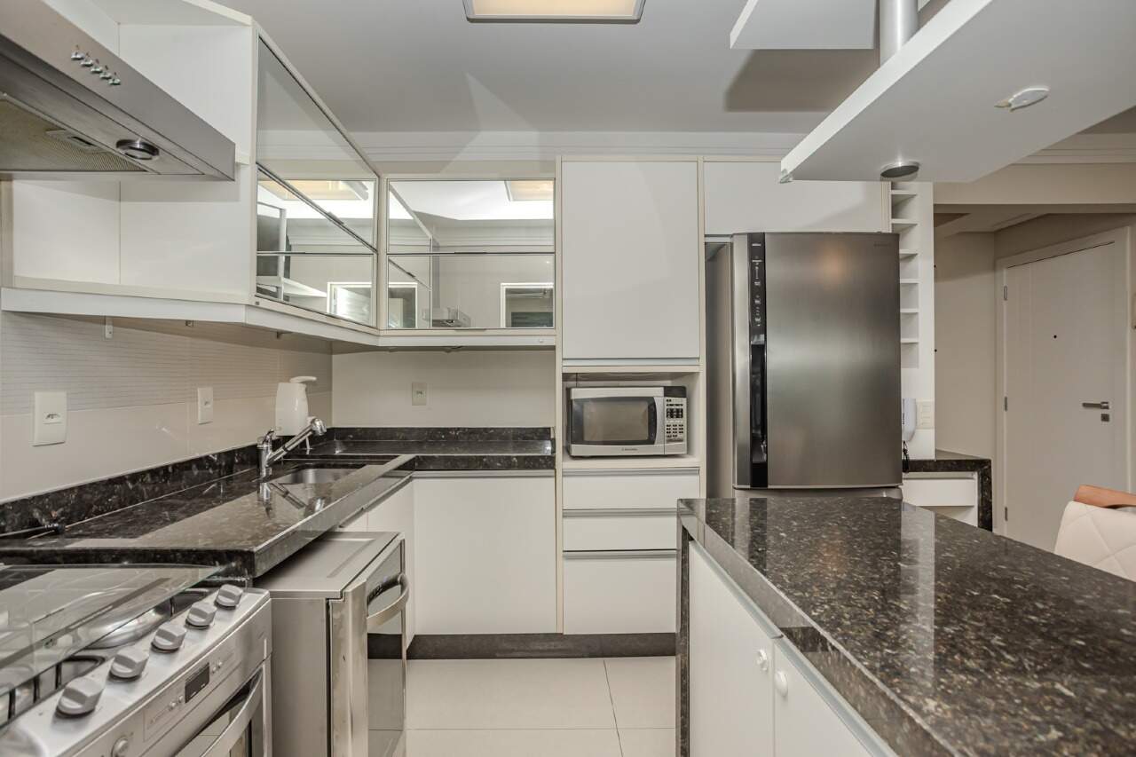 Apartamento à venda no Pioneiros: