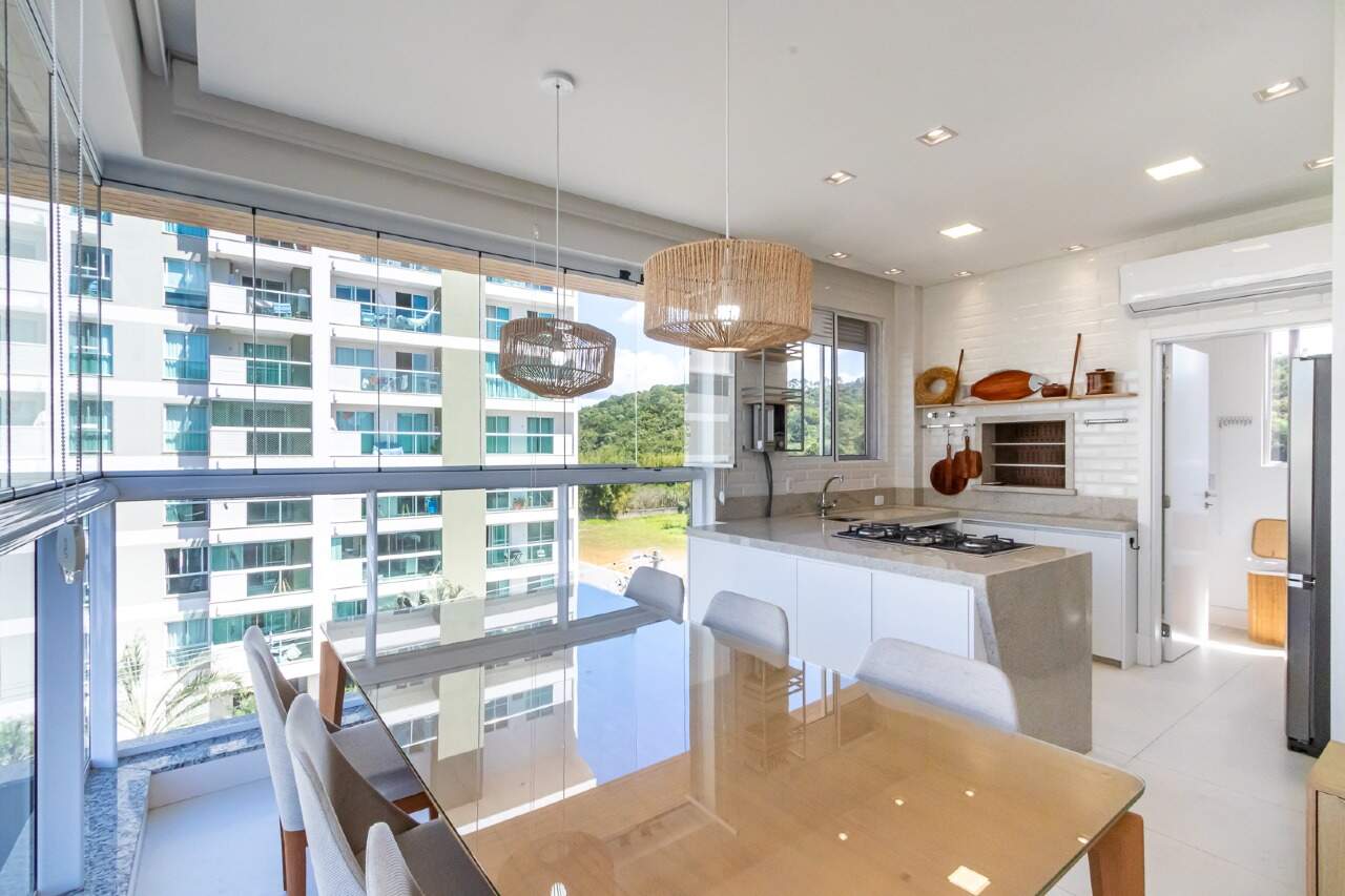 Apartamento para aluguel no Praia Brava: 