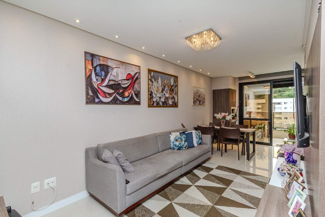 Apartamento diferenciado à venda no Estados: 