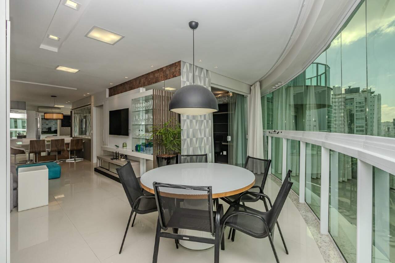 Apartamento à venda no Praia Brava: