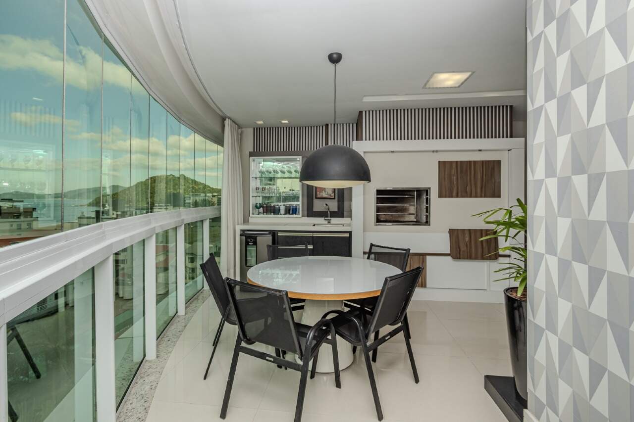 Apartamento à venda no Praia Brava: