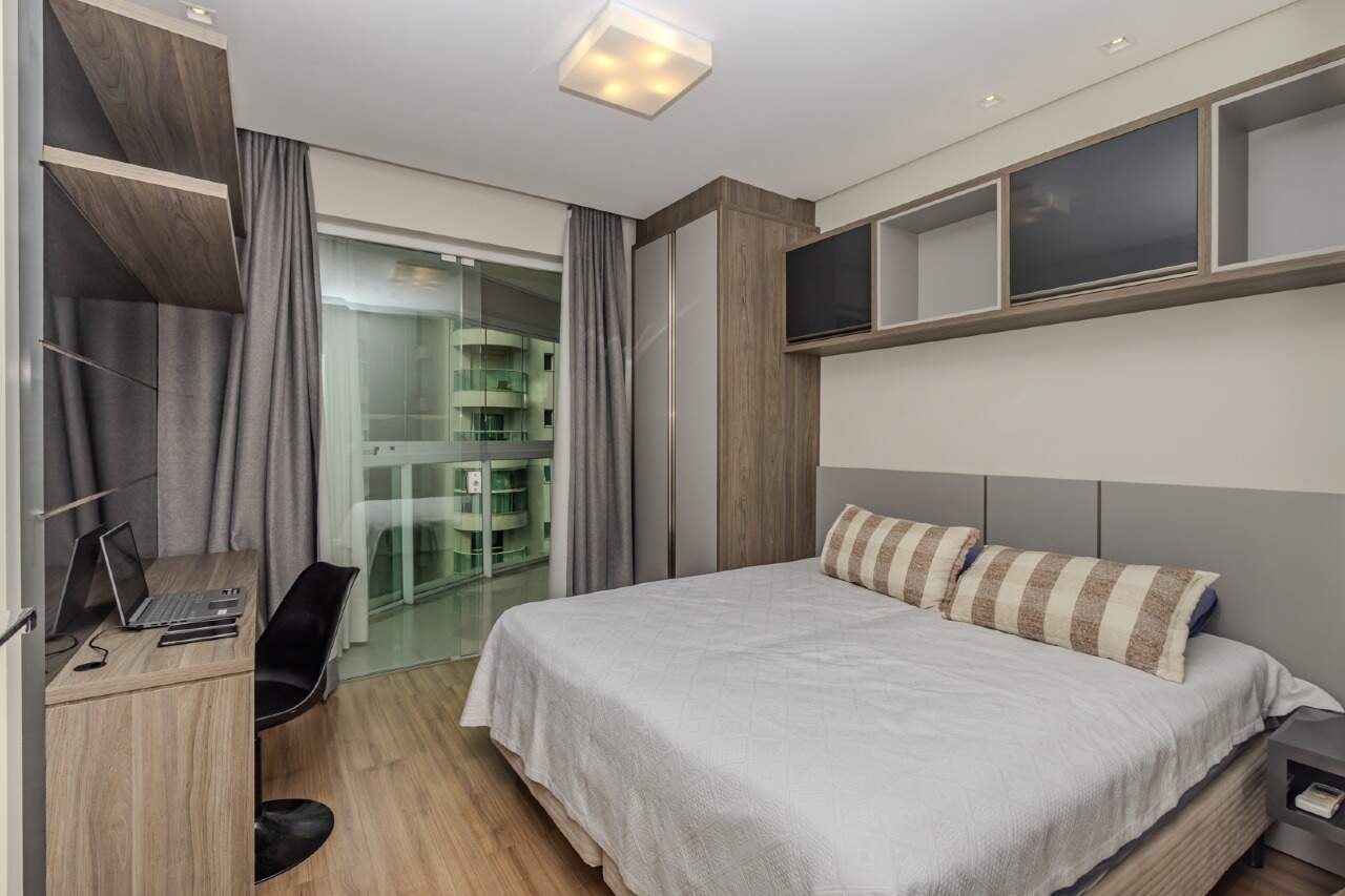 Apartamento à venda no Praia Brava: