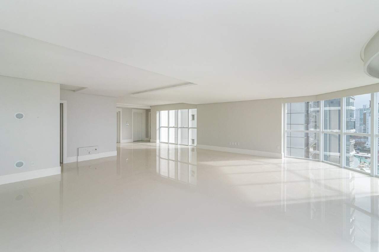 Apartamento à venda no Barra Sul: 