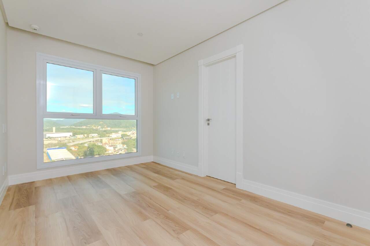 Apartamento à venda no Barra Sul:
