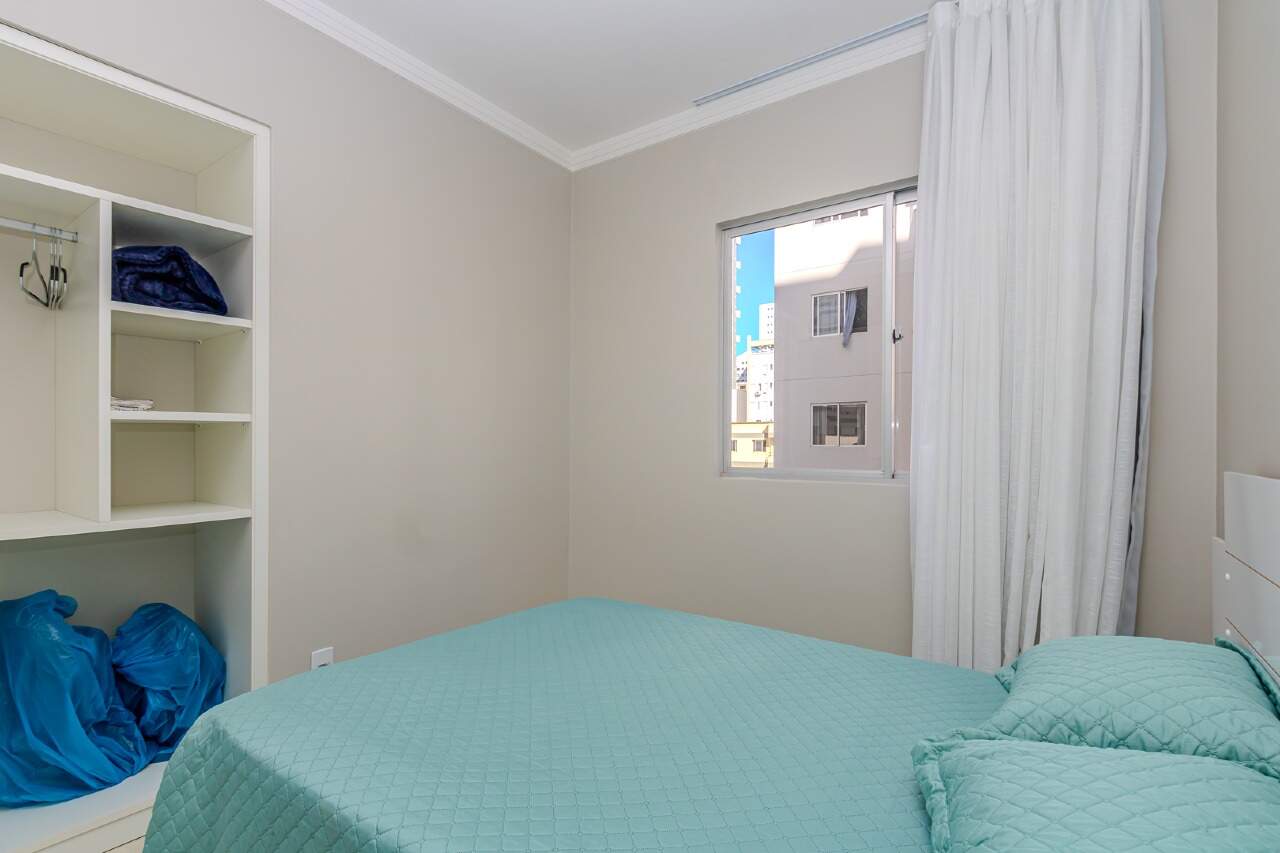 Apartamento para aluguel no Centro: 