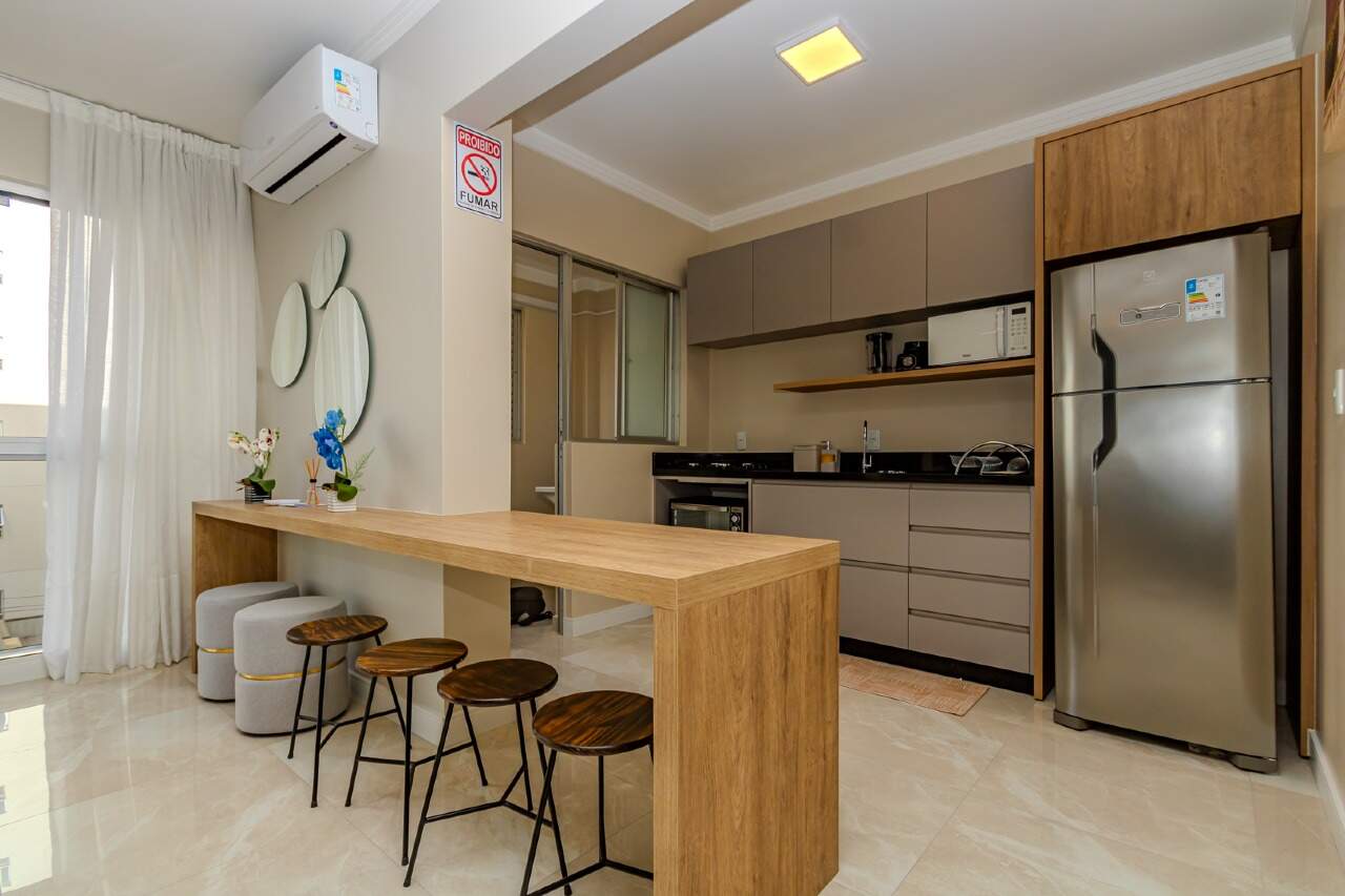 Apartamento para aluguel no Centro: 