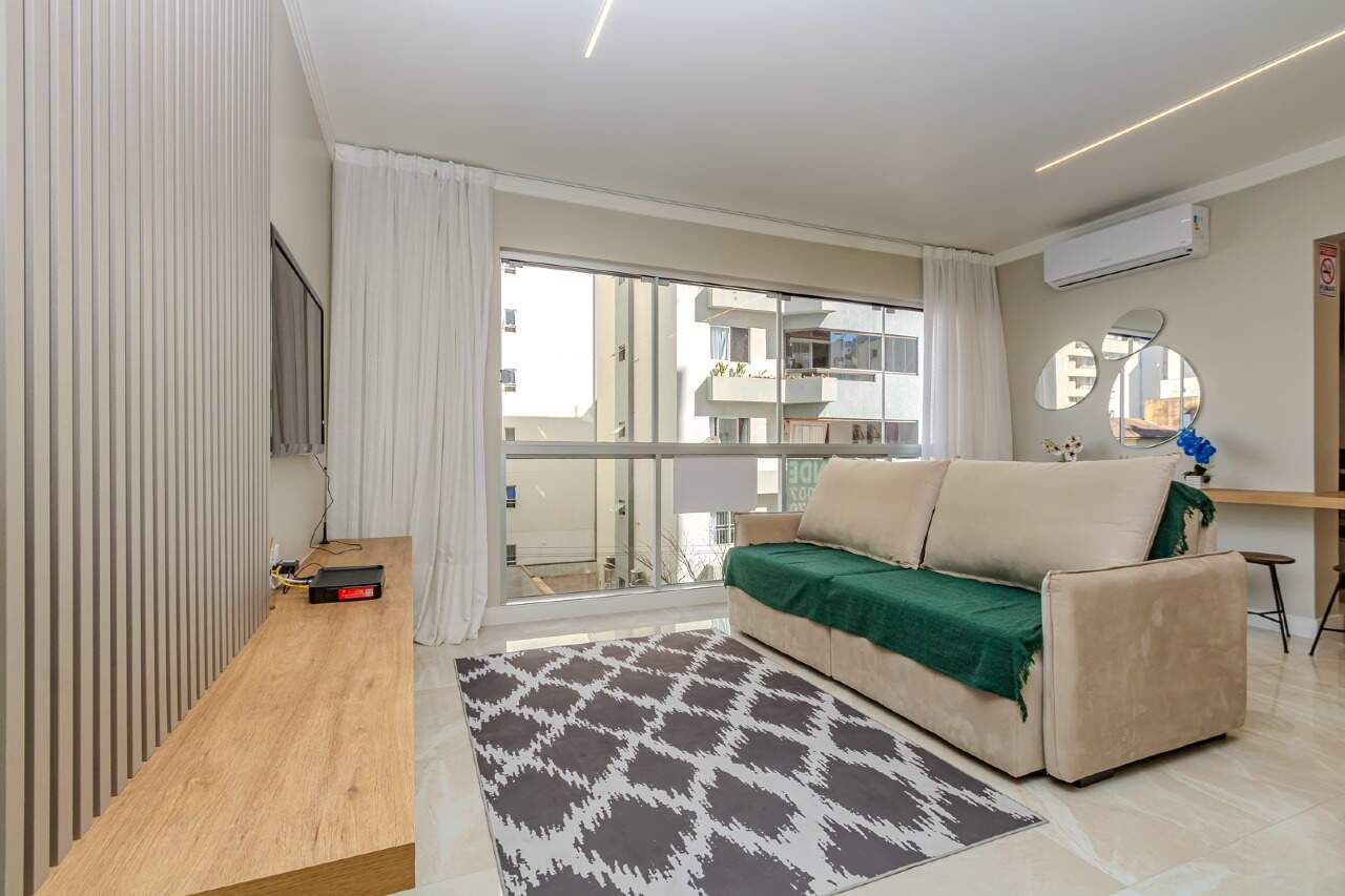 Apartamento para aluguel no Centro: 