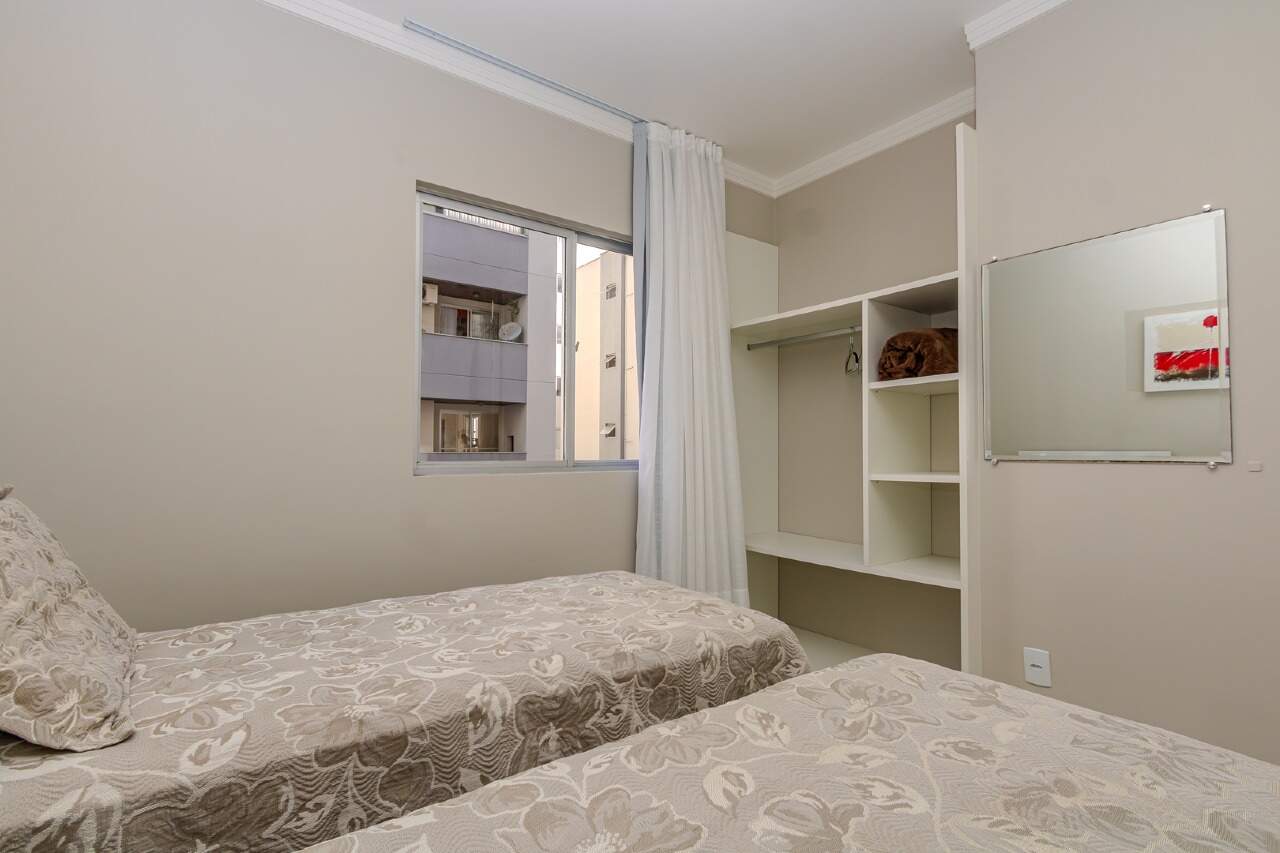 Apartamento para aluguel no Centro: 