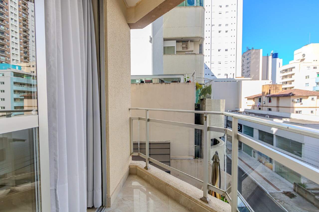 Apartamento para aluguel no Centro: 