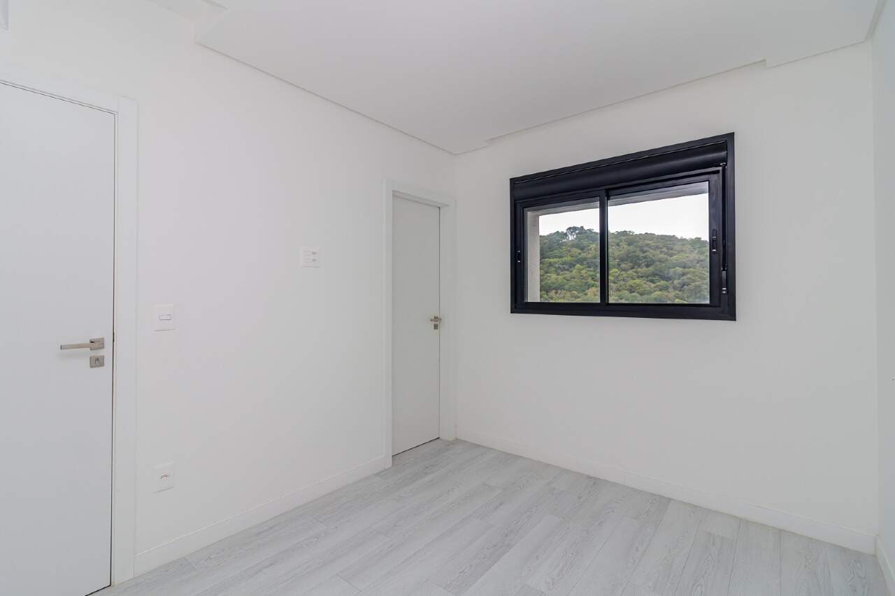 Apartamento à venda no Praia Brava: 