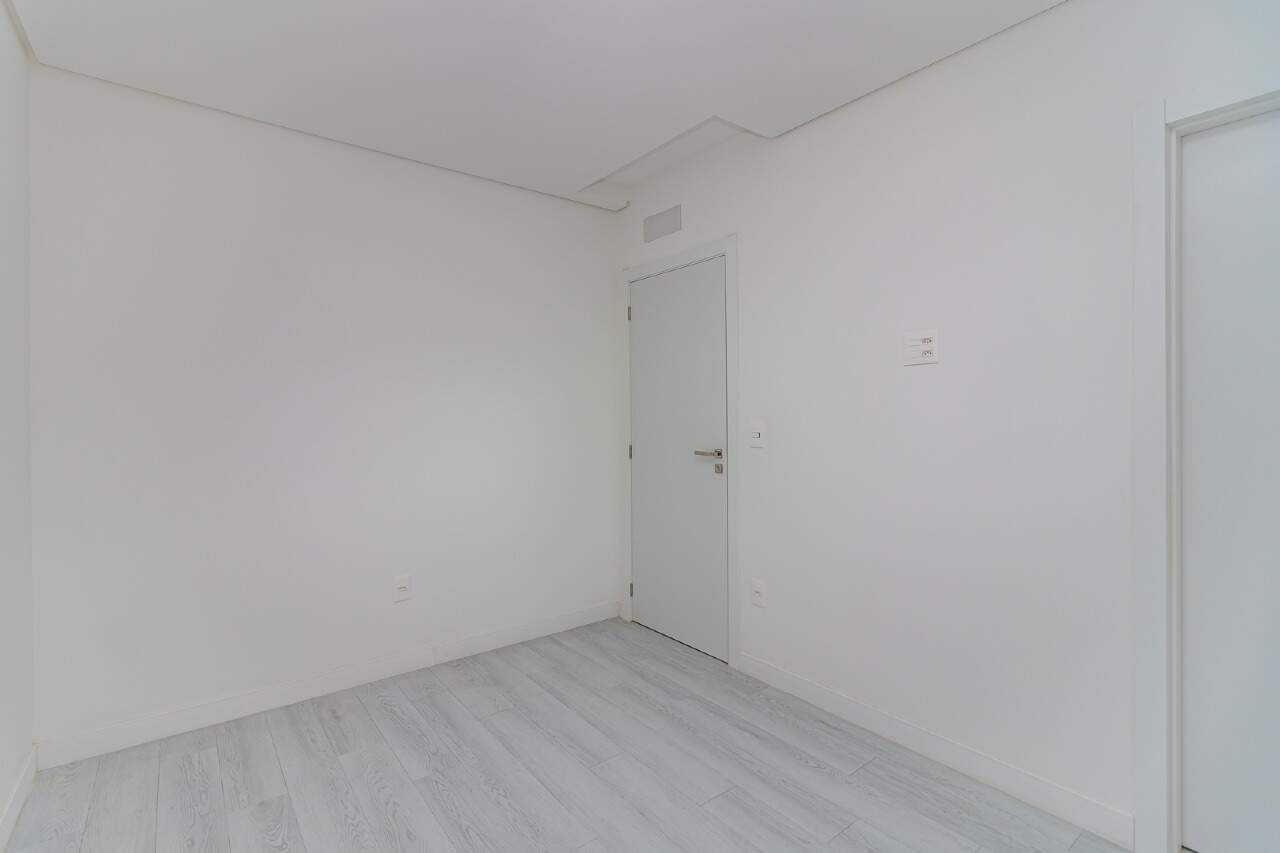 Apartamento à venda no Praia Brava: 