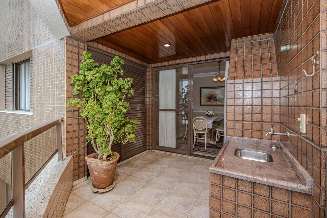 Apartamento para aluguel no Centro: 