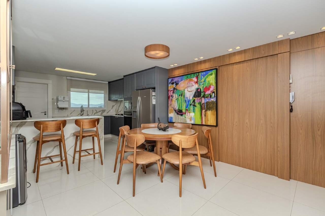 Apartamento diferenciado à venda no Centro: 