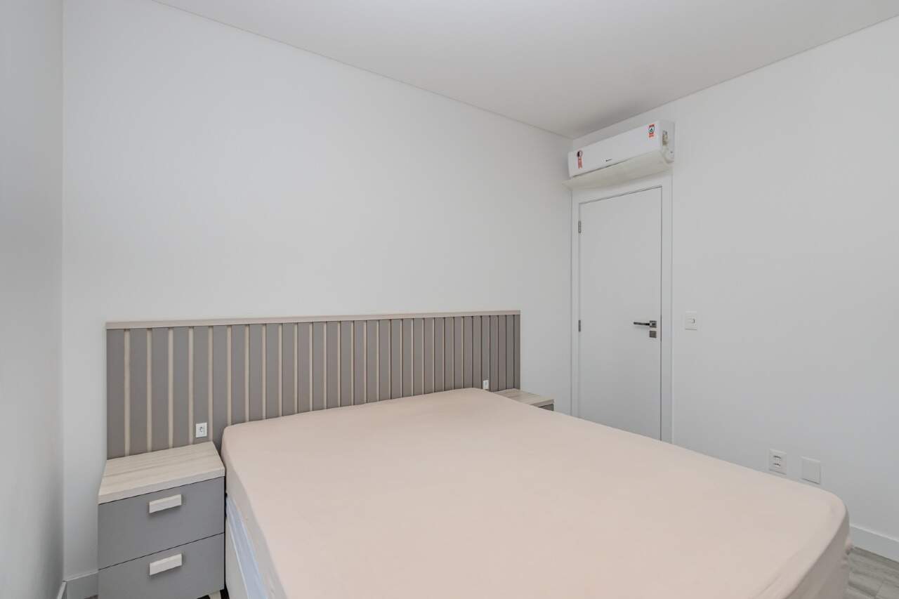 Apartamento para aluguel no Praia Brava: 