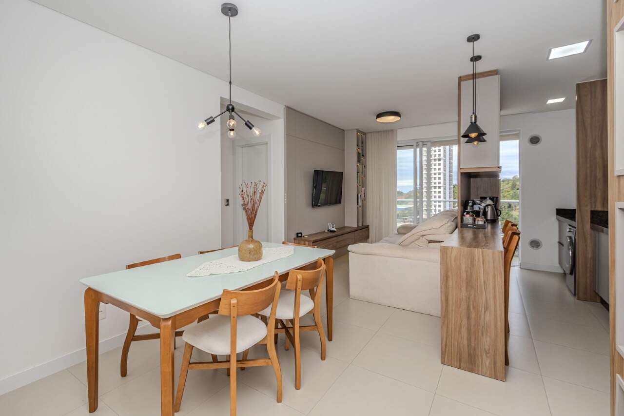 Apartamento para aluguel no Praia Brava: 