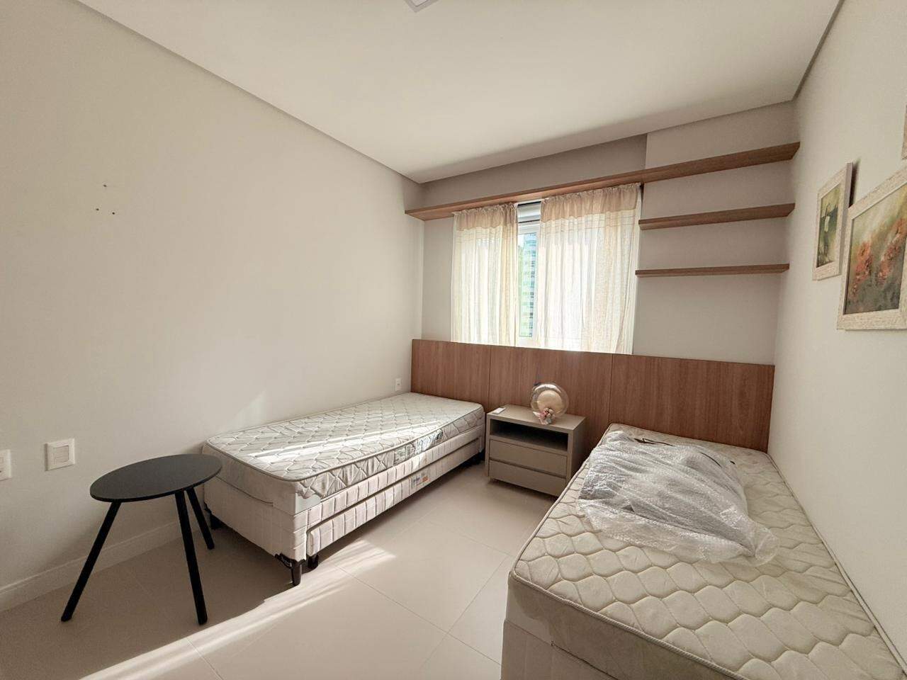 Apartamento à venda no Pioneiros: 