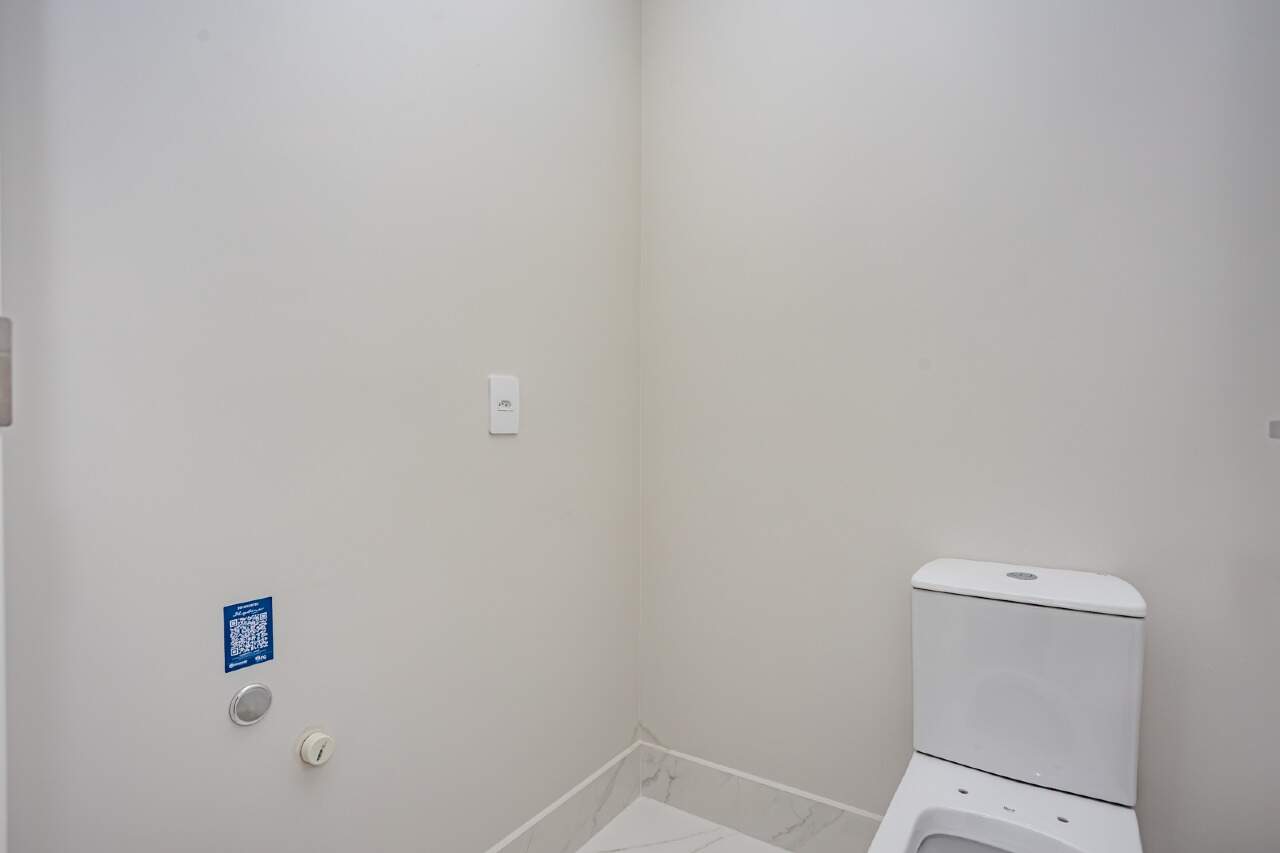 Apartamento à venda no Pioneiros: 