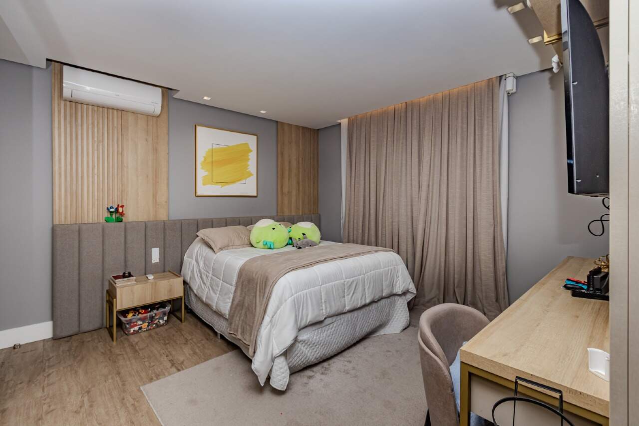 Apartamento à venda no Pioneiros: 