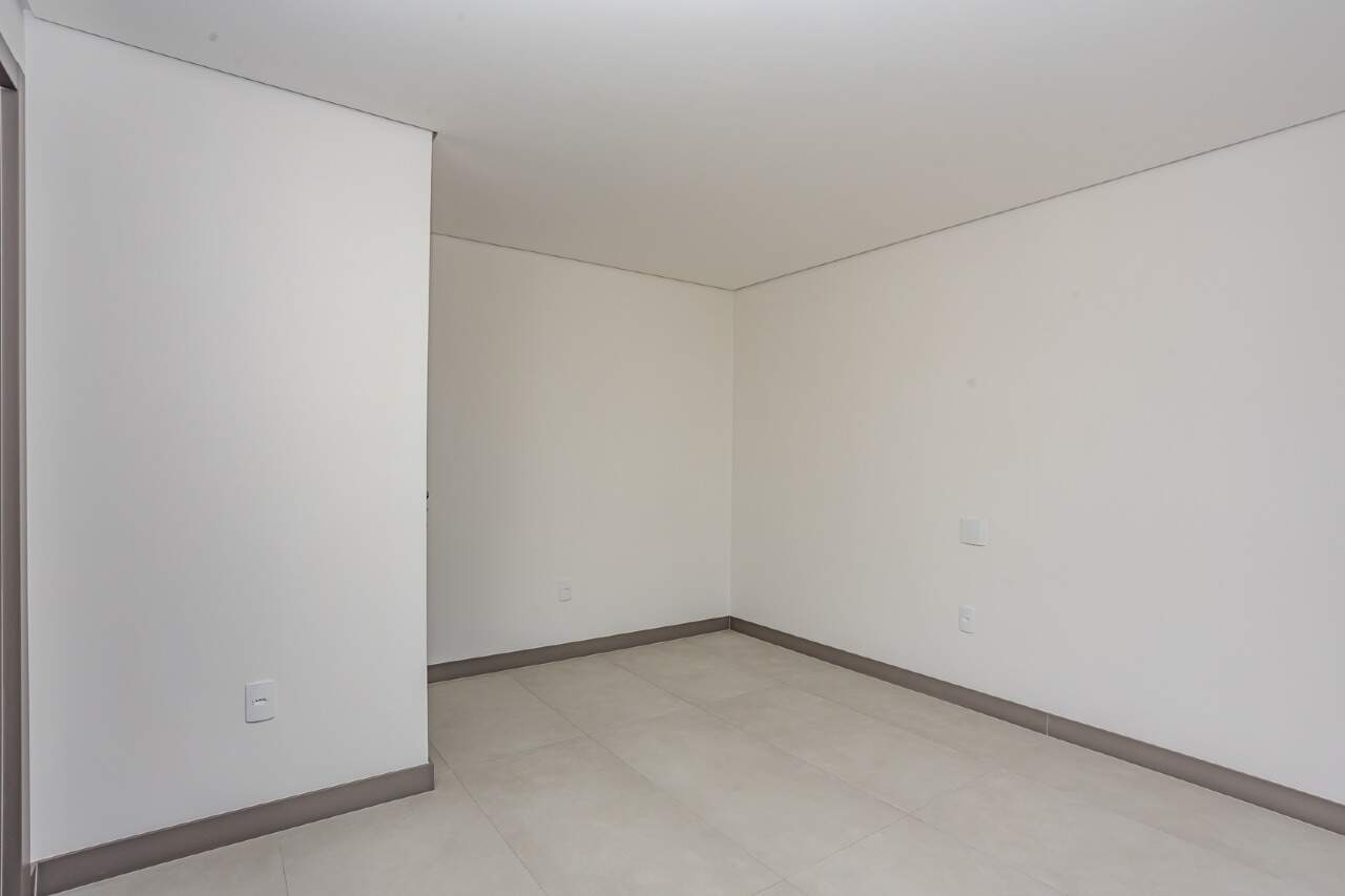 Apartamento à venda no Praia Brava: 
