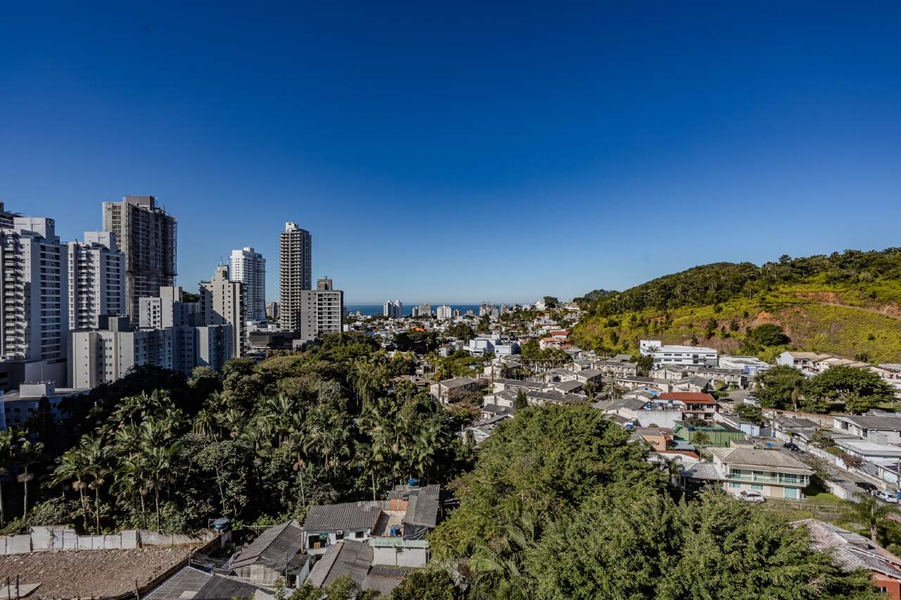 Apartamento à venda no Praia Brava: 