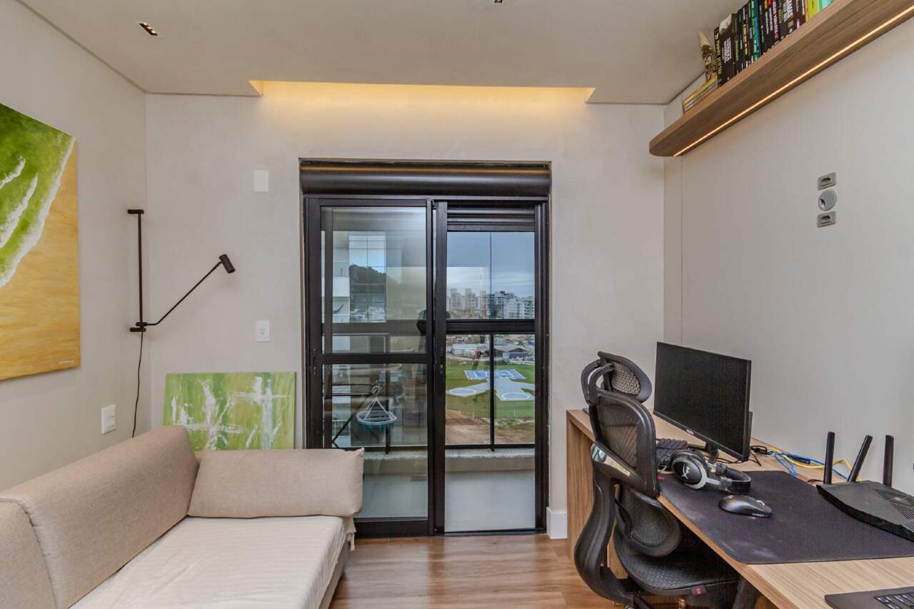 Apartamento à venda no Praia Brava: 
